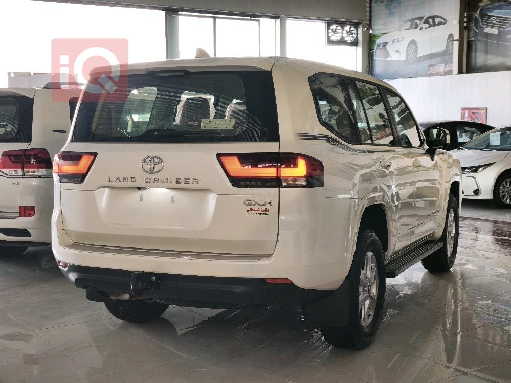 تويوتا لاندكروزر